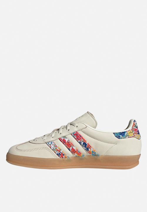 adidas Originals - Gazelle indoor w - white/goldmt/gum3