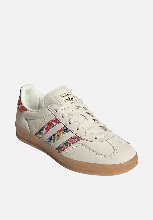 adidas Originals - Gazelle indoor w - white/goldmt/gum3