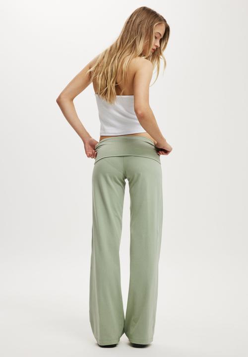Cotton On - Bella straight leg pant - tinted sage
