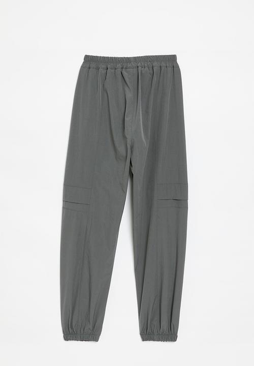 Pop Candy - Cuffed utility-style trousers - grey