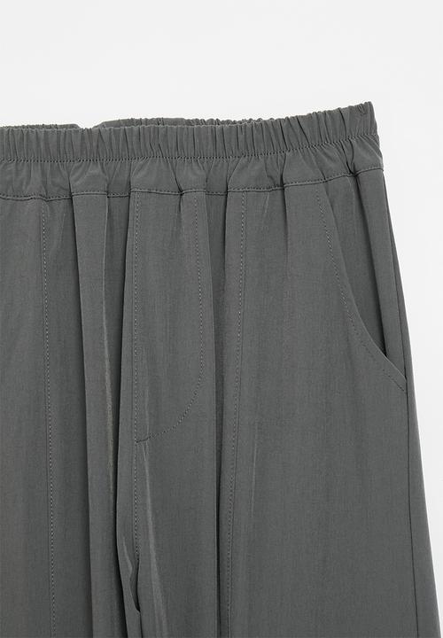 Pop Candy - Cuffed utility-style trousers - grey