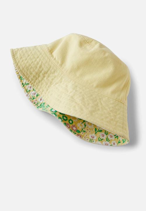 Cotton On - Kids Reversible Bucket Hat - Baby Yellow/Fun Flowers