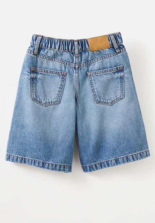 Cotton On - Jayden Denim Jort - Blue Haven Mid Blue