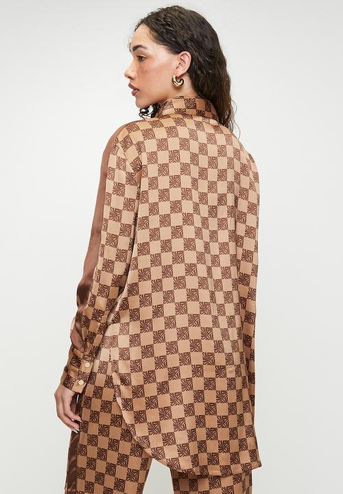 Steve Madden - Maliyah monogram shirt - mocha