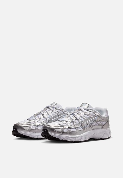 Nike - Nike P-6000 Grade School