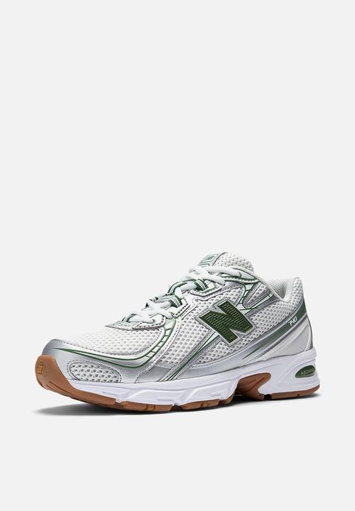 New Balance  - U740 v2