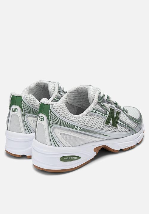 New Balance  - U740 v2