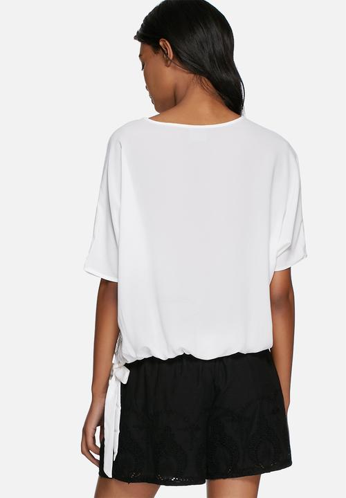 Vero Moda - Flowerish top