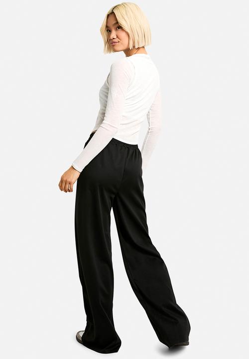 boohoo - Ponte wrap cross over wide leg trouser - Black