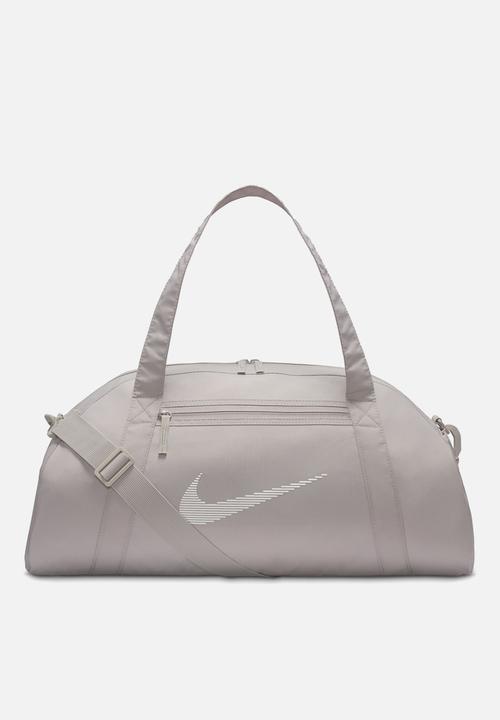nike sports duffel bag