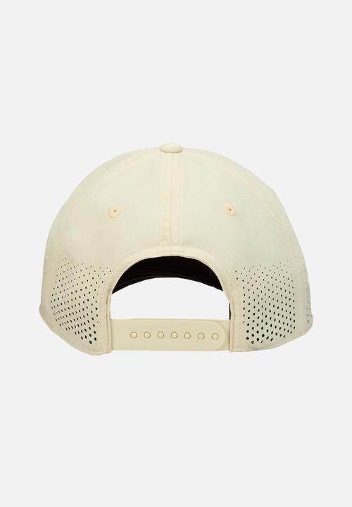 Nike - Nike Club Structured Swoosh Cap -  Beige