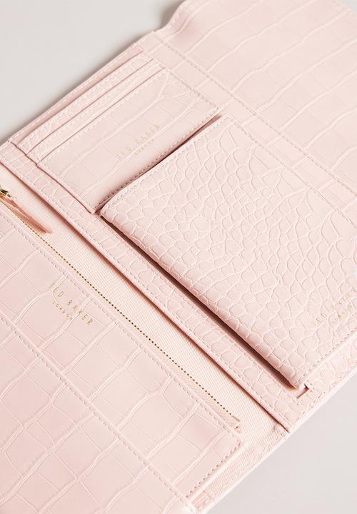Ted Baker - Passport Holder Travel Wallet - pink
