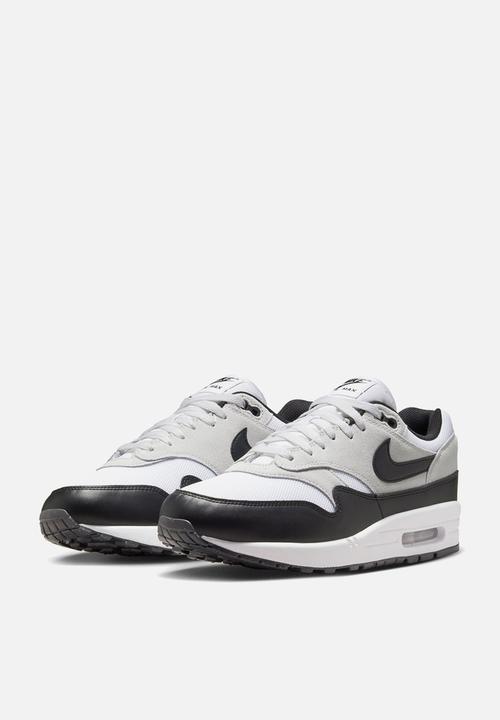 Nike - Nike Air Max 1 Essential