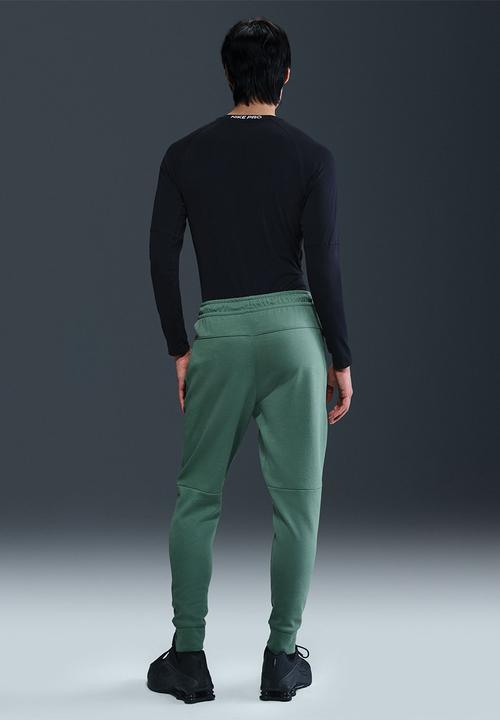 Nike - NSW Tech Fleece Joggers - Coast Green /Black