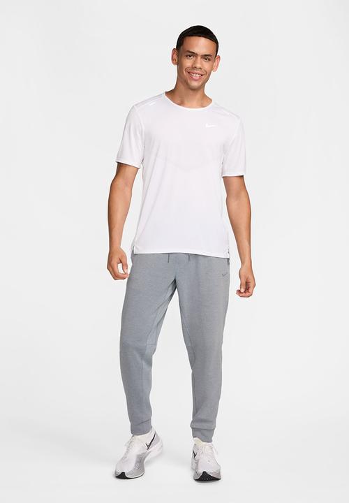 Nike - Primary Fleece  Dri-FIT UV Performance Joggers - Cool Grey/Heather