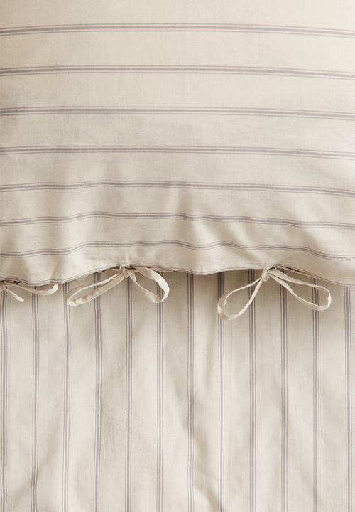 H&M - Cotton double/king duvet cover set - light beige flowers