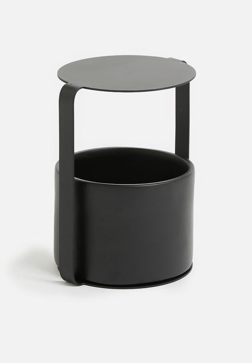 Native Decor - Pedestal planter - black