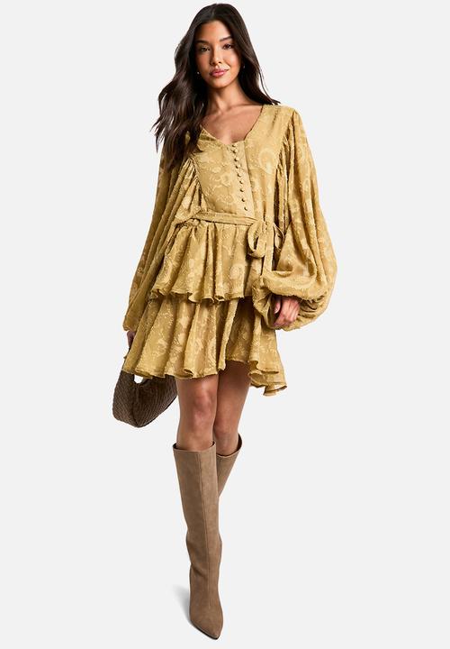 boohoo - Floral Jacquard Tiered Belted Skater Dress - Khaki