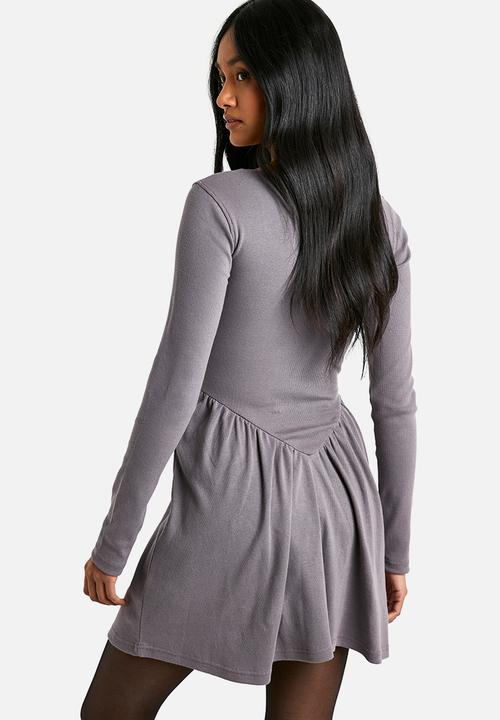 boohoo - Rib Dropped Hem Smock Dress - Grey