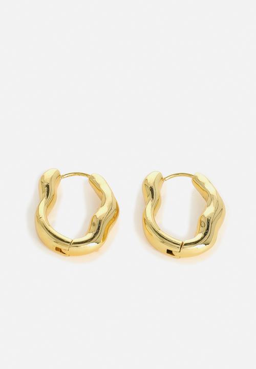 Zoe on Trend - Modern Organic Hoop Earrings - gold
