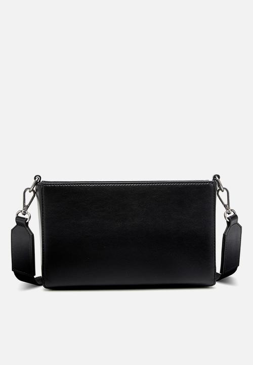 Diesel  - Dsl 3D Dsl 3D Camera Bag Shoulder Bag - Black