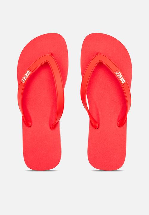 Diesel  - Sa-rio w - red