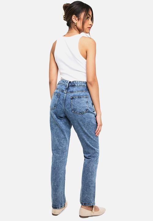 boohoo - Boohoo basics high waisted slim fit mom jeans - blue