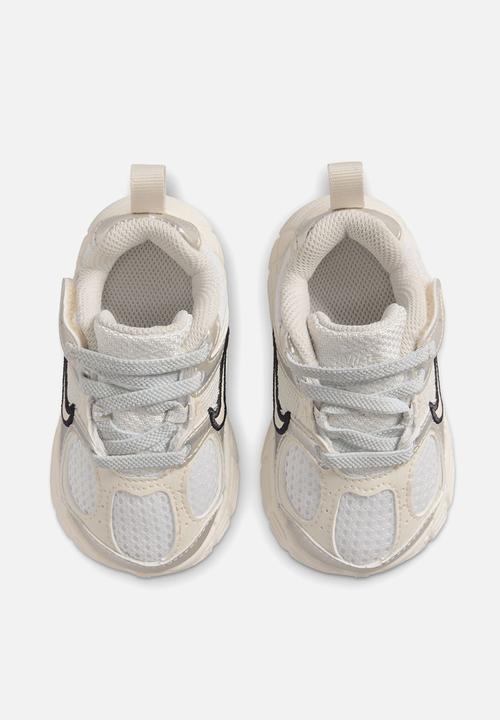 infant baby nikes