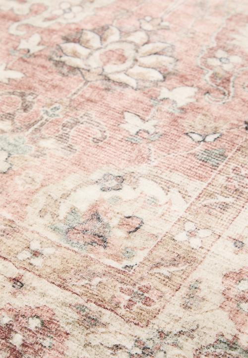 Sixth Floor - Silo plush antique rug - Pink