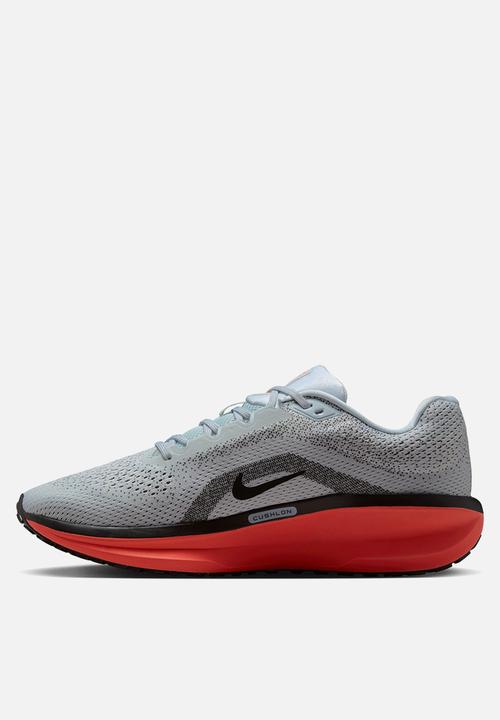 Nike - Nike Winflo 11