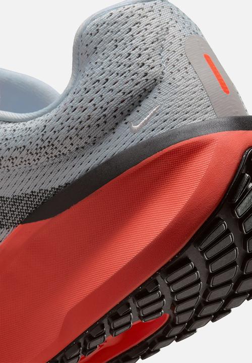 Nike - Nike Winflo 11