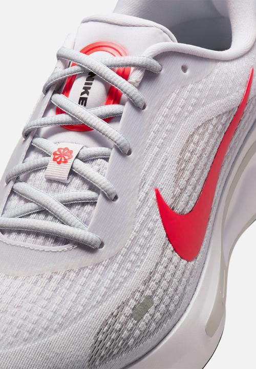 Nike - Nike Journey Run