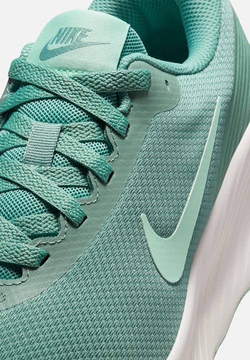 Nike - Nike Promina