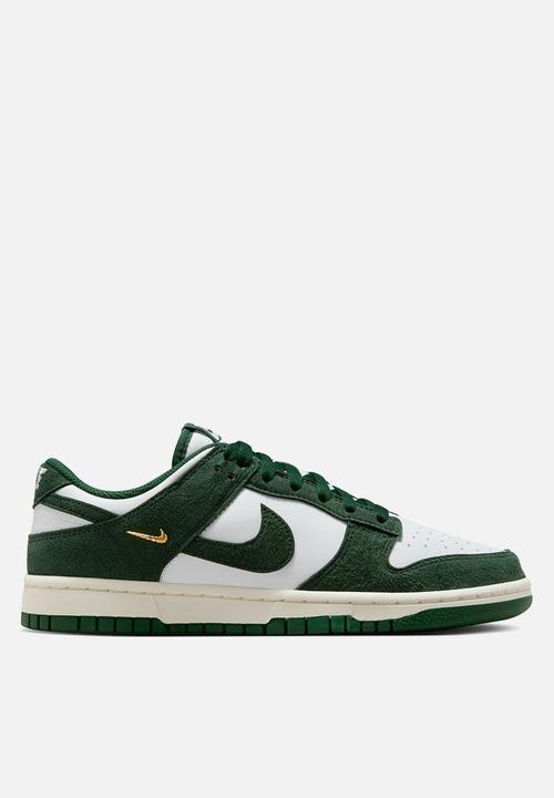 varsity dunk low