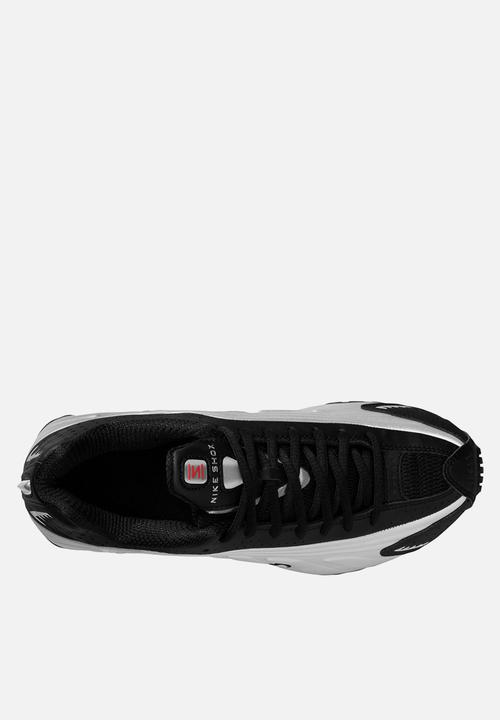 Nike - Nike Shox R4