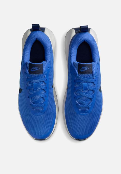 Nike - Nike Promina