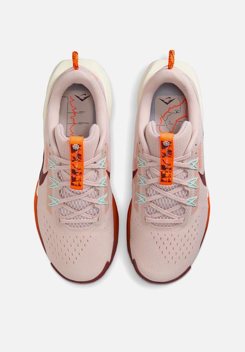 Nike - Nike Pegasus Trail 5