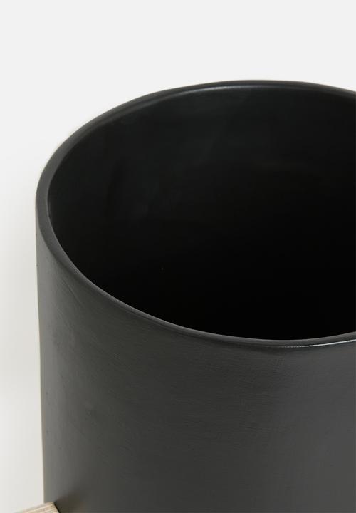 Native Decor - Congo planter - black