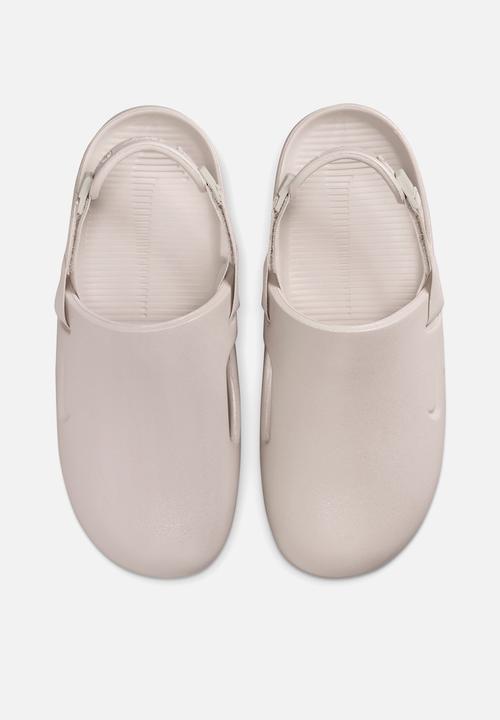 Nike - Nike calm pearlized