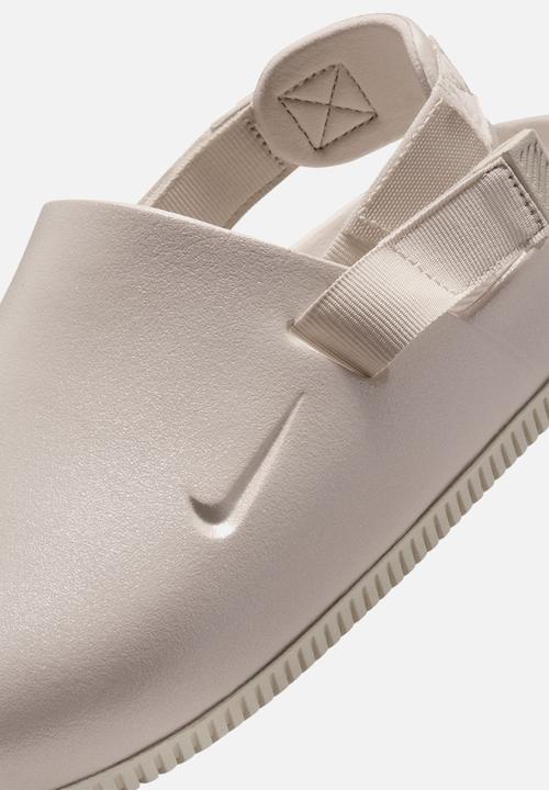 Nike - Nike calm pearlized