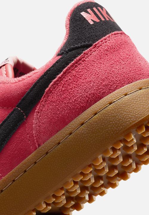 Nike - Nike Field General