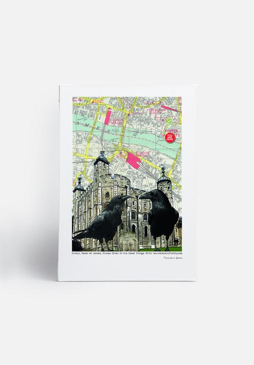 Lyn Nannce-Sasser and Stephen Sasser - Tower of London 