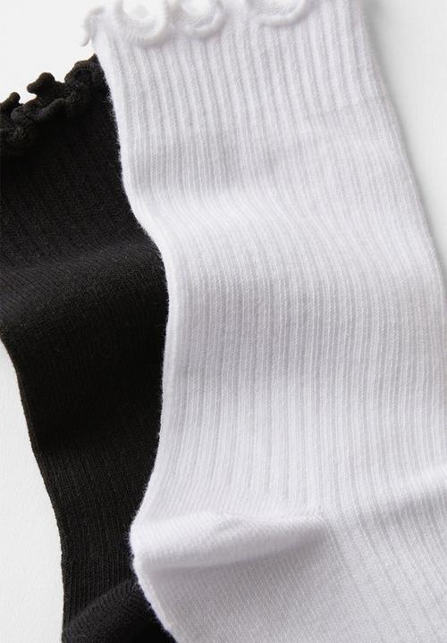 Rubi - The Perfect Pair Frill Rib Crew Sock 2 Pack - Black/White