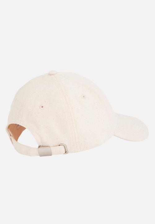Calvin Klein - Embossed ck cap - neutral