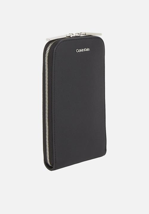 Calvin Klein - Ck must phone crossbody- ck black