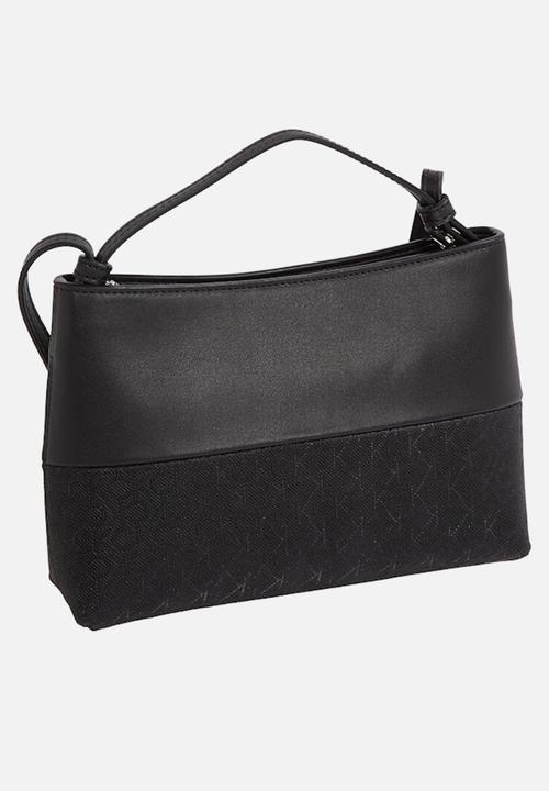 Calvin Klein - Ck mixmedia convertible bag_mono- ck black