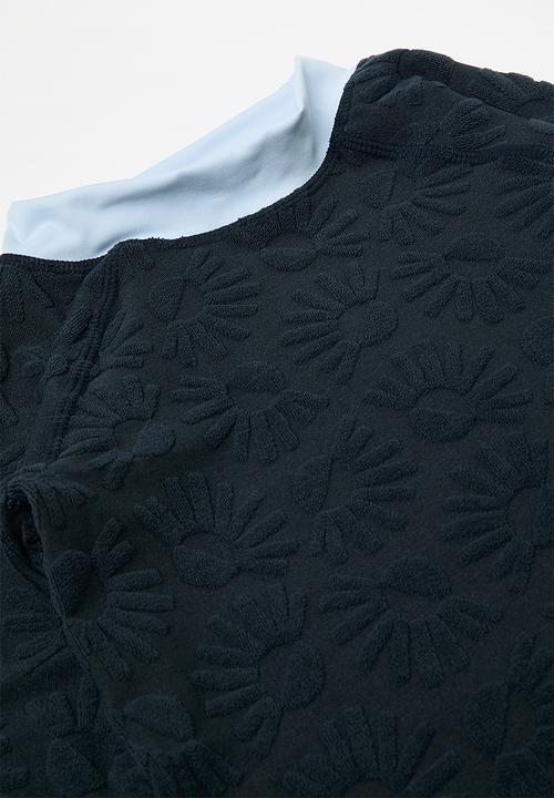 Cotton On - Flynn Long Sleeve Raglan Rash Vest & Billy Boyleg Swim Trunk Pack - Squid Ink/Sun Rays
