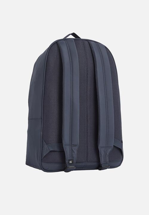 Calvin Klein - Sport Essentials Backpack 43 - Ombre Blue