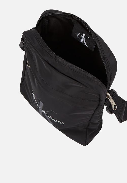 Calvin Klein - Sport Essentials Reporter 18 - Black