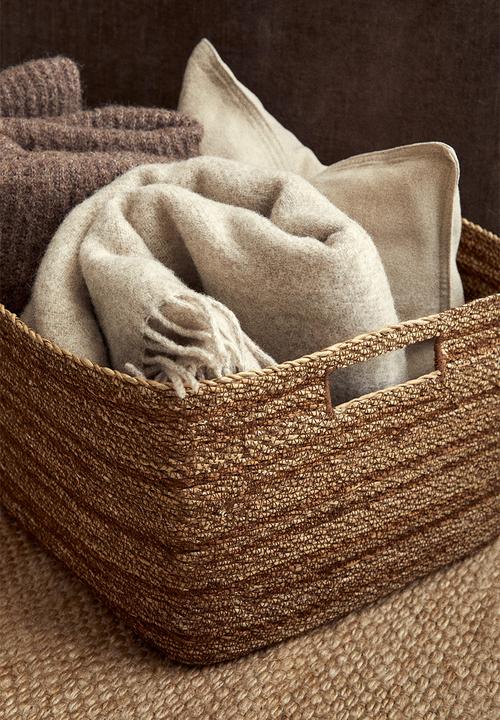 H&M - Seagrass storage basket - brown striped